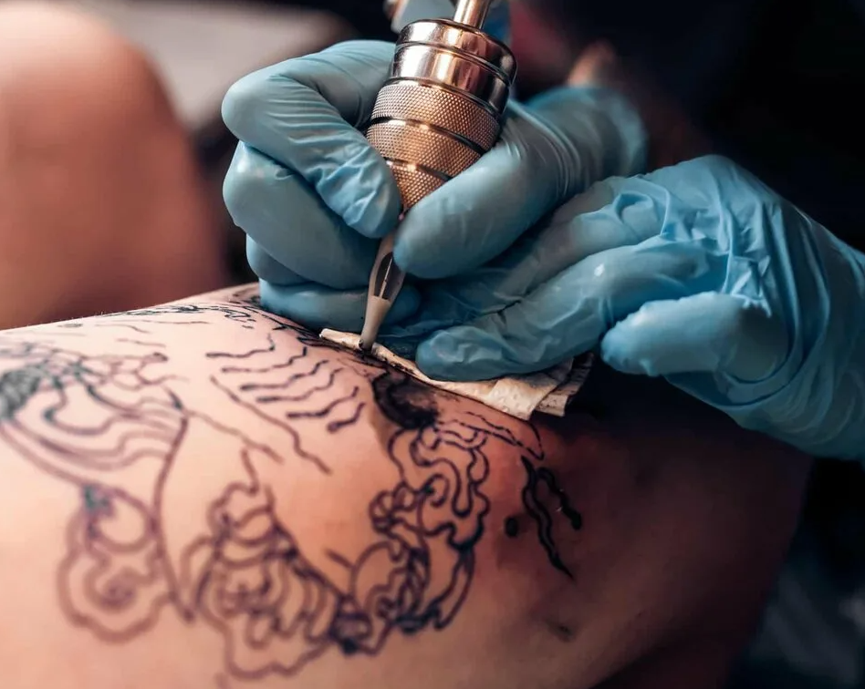 Exclusive Restaurant Bans Customers With Tattoos, Designer Clothing - Business I