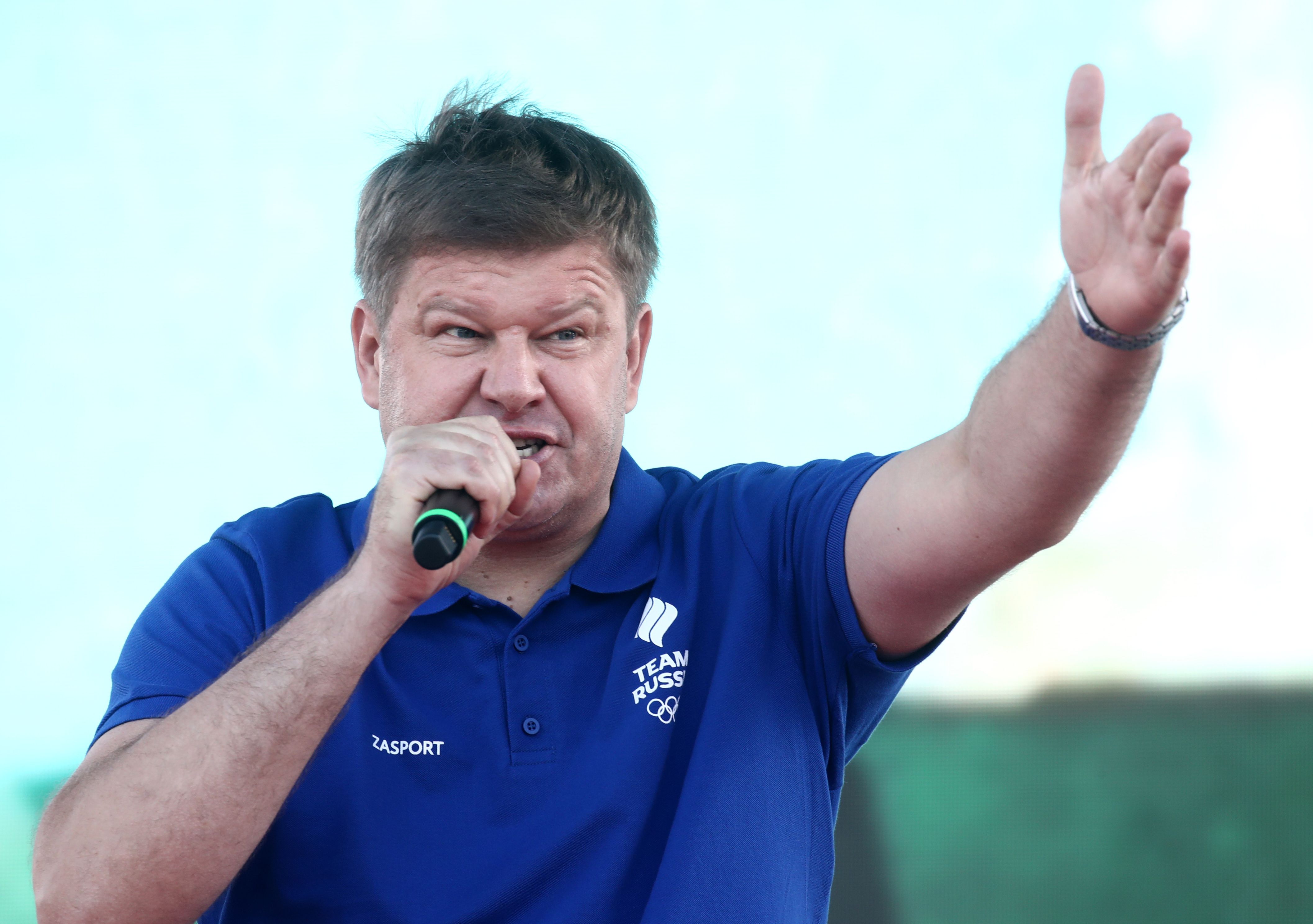 дмитрий губерниев. дмитрий губерниев 2020. дмитрий викторович губерниев. дмитрий губерниев 2021. михаил губерниев.