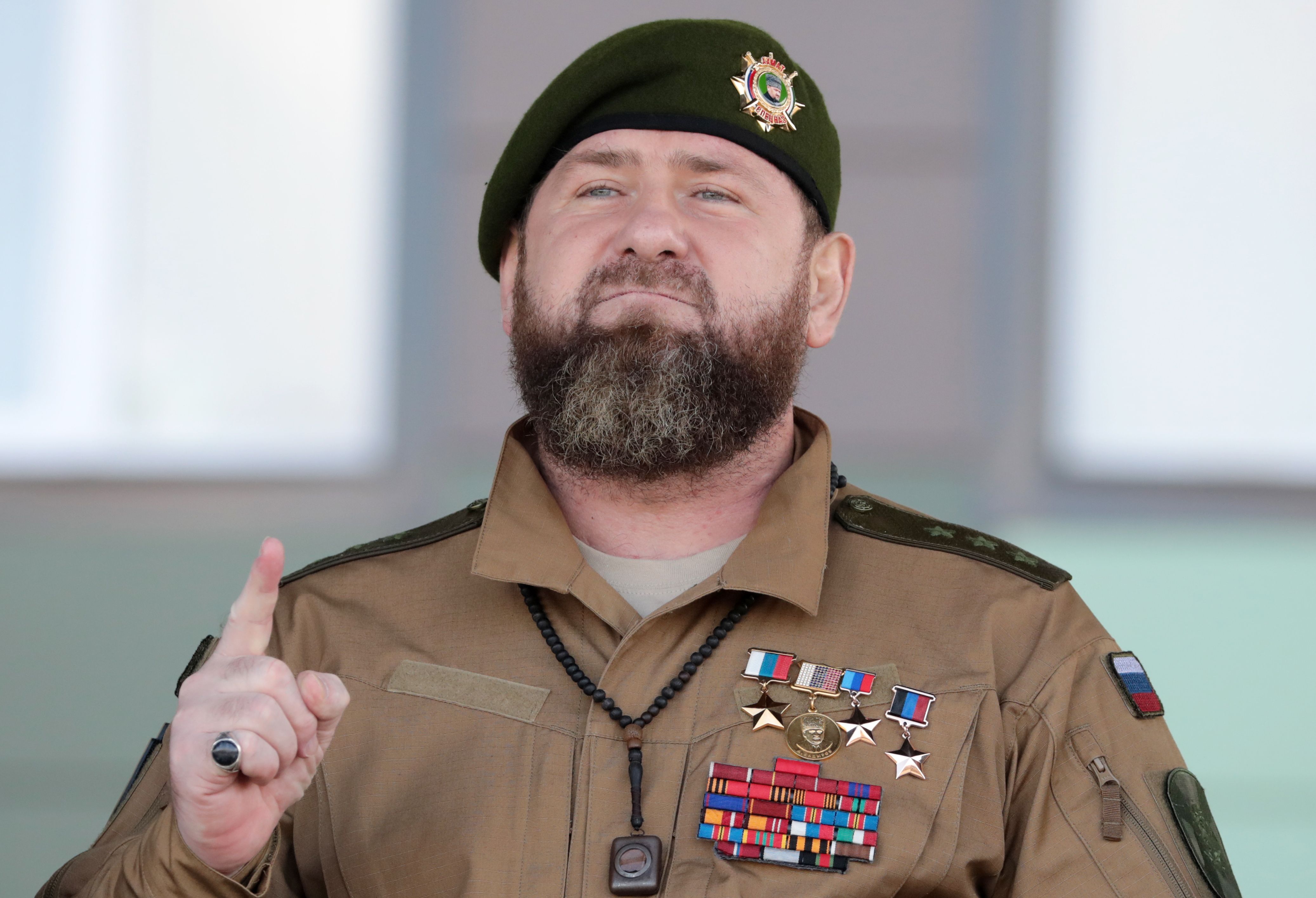 кадыров медали мем. кадыров 2023.