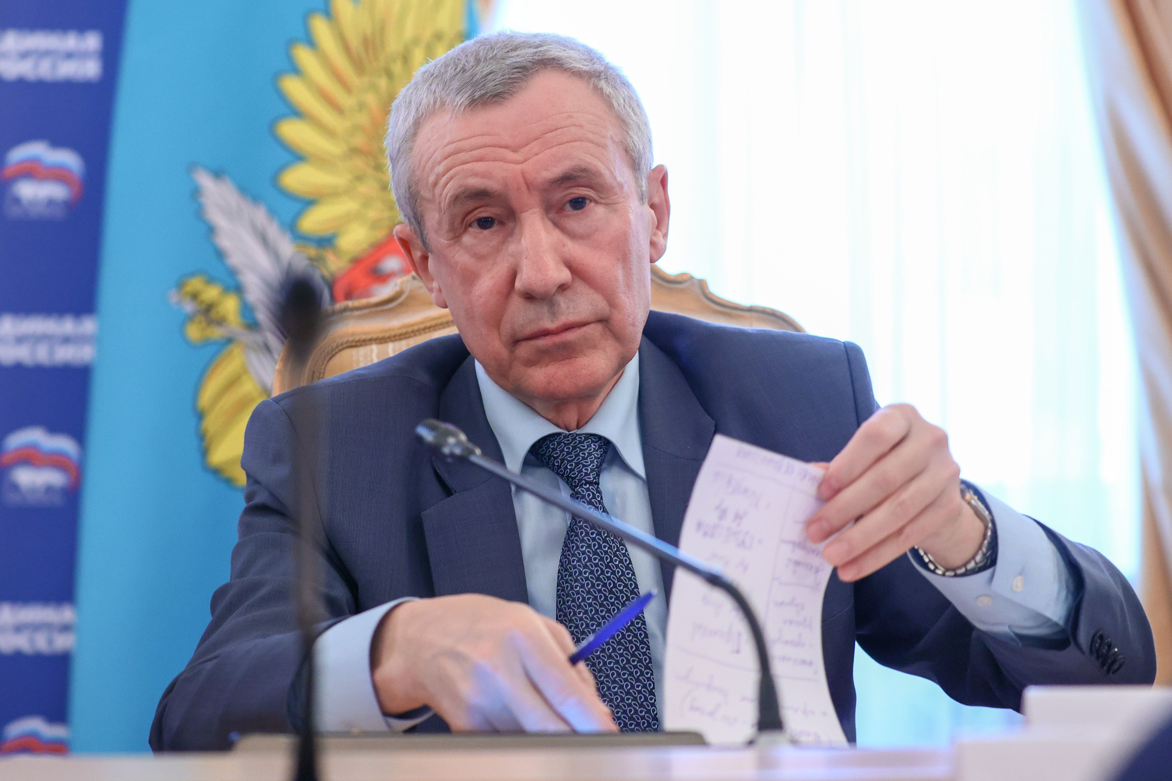 Сенатор заявил, что уехавшие из России после начала СВО могут быть ...