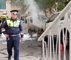 Машина взорвалась в центре Москвы