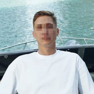 Коуча по маркетингу и создателя "Фабрики миллионеров" обвинили в изнасиловании ученика