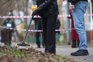 Мальчик, у которого в Красногорске в руке взорвалась мина, остался с одним пальцем
