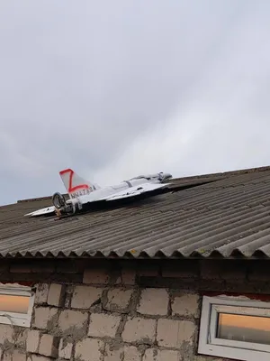 Mash: ВСУ попытались выдать падение дрона на крышу дома в Молдавии за российскую атаку