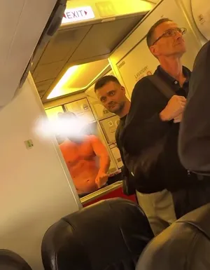 Русскоязычный турист спровоцировал экстренную посадку рейса Нячанг — Бангкок