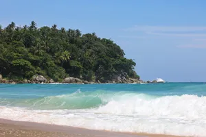 Россиянка пережила клиническую смерть после купания в море в Таиланде