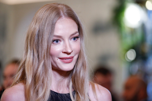 Светлану Ходченкову обязали снести стену в туалете квартиры в Подмосковье