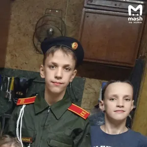 Братья 11 и 14 лет пропали в Петербурге, детей ищут вторые сутки