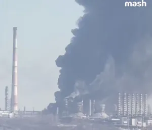 При взрыве на заводе "Нижнекамскнефтехим" пострадали 13 человек