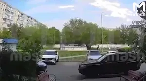 Беспилотник влетел в жилой дом в Оренбурге