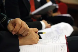 У председателя Орловского областного совета насчитали сразу 13 замов