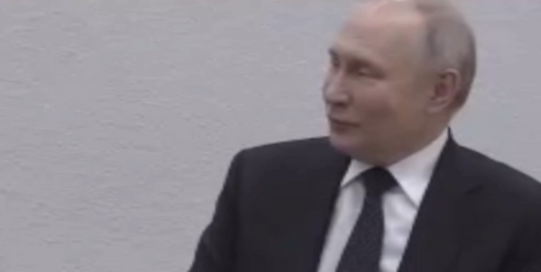 Владимир Путин рассказал об Играх будущего президенту Киргизии