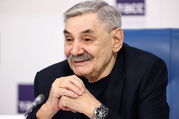 Александра Панкратова-Чёрного выписали из больницы, актёру рекомендовали ограничить нагрузки
