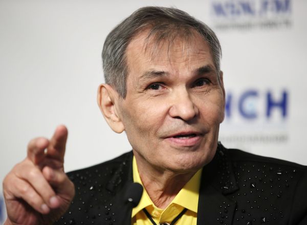Бари Алибасова выписали из больницы после требований жены