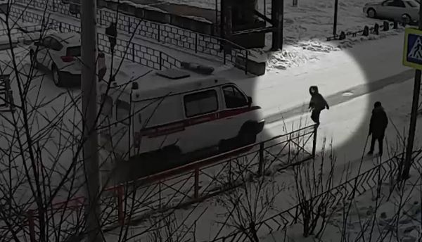 Скорая помощь сбила ребёнка на пешеходном переходе в Усть-Куте
