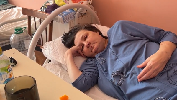 Женщина из Ростовской области, жившая в одной квартире с двумя трупами, рассказала, как так вышло