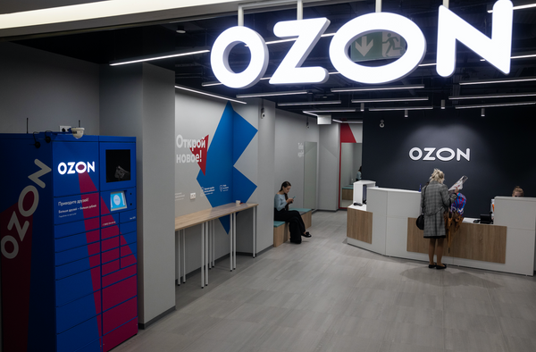 Сотрудница Ozon напала на известного режиссёра и бывшего замминистра культуры Таджикистана