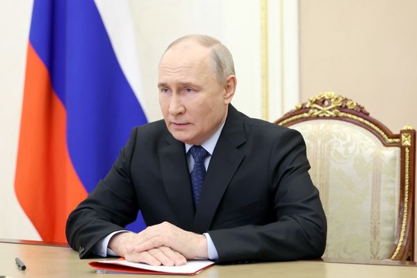 Путин провёл совещание с правительством по итогам реализации послания: главное