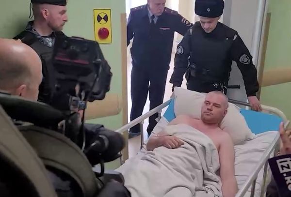 Александра Быданова, напавшего на губернатора Мурманской области, арестовали на два месяца