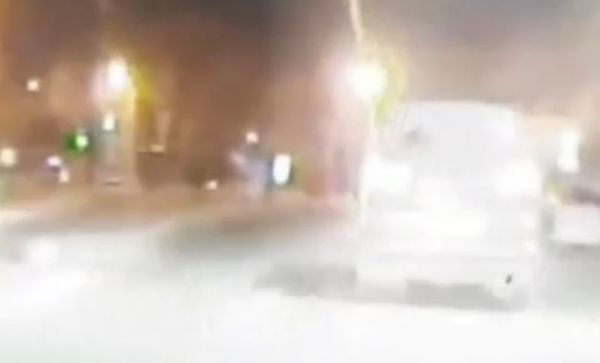 В Приморье с мигалками и стрельбой догоняли пьяного водителя