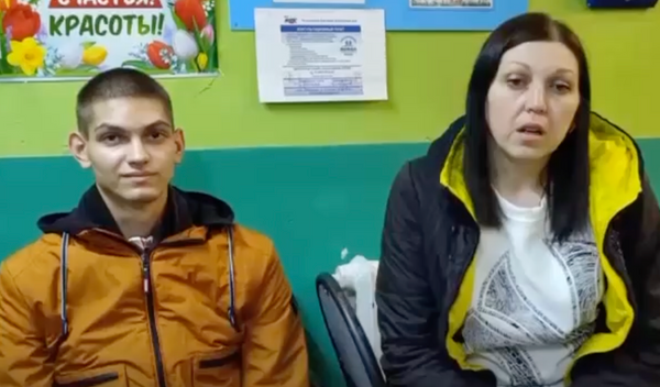 Студент, впавший в кому после редчайшего заболевания, идёт на поправку