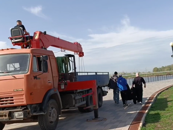 В Казани сшили самую большую футболку в России