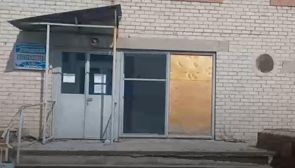 В Первоуральске здание поликлиники не могут отремонтировать третий год