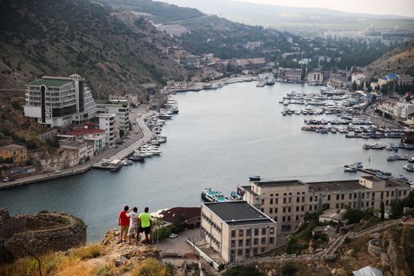 Стало известно вероятное название нового федерального округа, в который войдут новые регионы и Крым