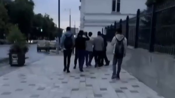 Студенты из Индии устроили массовую драку возле Верховного суда Башкирии