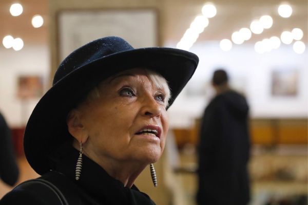Актриса Светлана Светличная могла попасть в психиатрическую лечебницу из-за опухоли в головном мозге