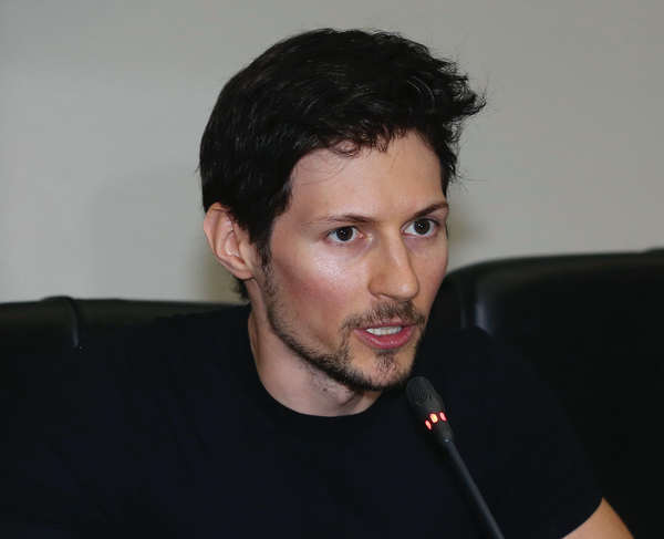 Власти Франции выдали ордер на арест Павла Дурова и его брата Николая