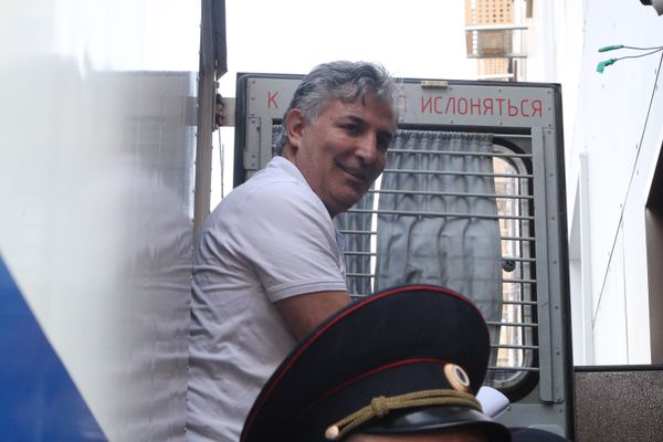 Экс-адвоката Эльмана Пашаева арестовали по делу о мошенничестве