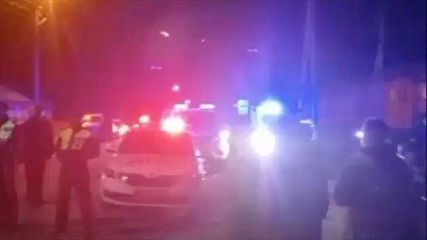 Жители села заблокировали проезд грузовикам в Новосибирской области