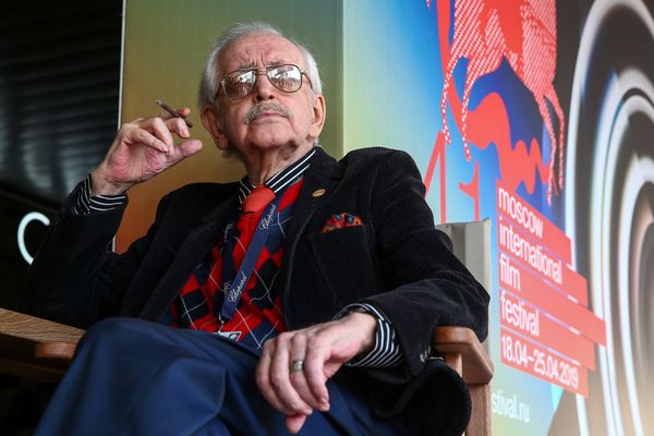 Актёр Василий Ливанов госпитализирован в Москве
