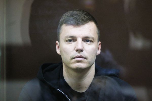 Суд отправил блогера Артёма Чекалина под домашний арест