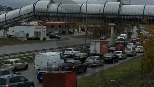 Утро в Екатеринбурге началось со страшных пробок из-за восьми аварий