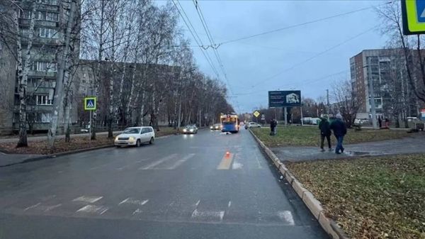 После трагического ДТП в Новосибирске дорожники начали работу над разметкой и освещением