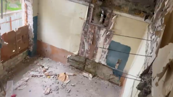 Севастопольский дом, в котором рухнули стены после взрыва, за восемь месяцев не начали ремонтировать