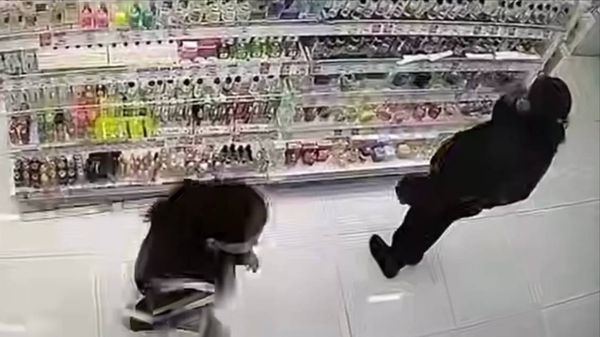 В центре Ростова орудуют похитители ароматов