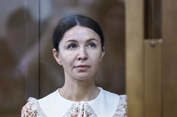 Mash выяснил, зачем Блиновская подала на банкротство