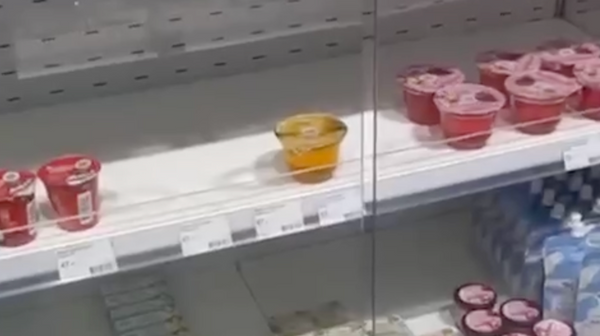 Руководство "ЖизньМарт" требует оплату за поставки из магазинов, хотя полки в них пустеют