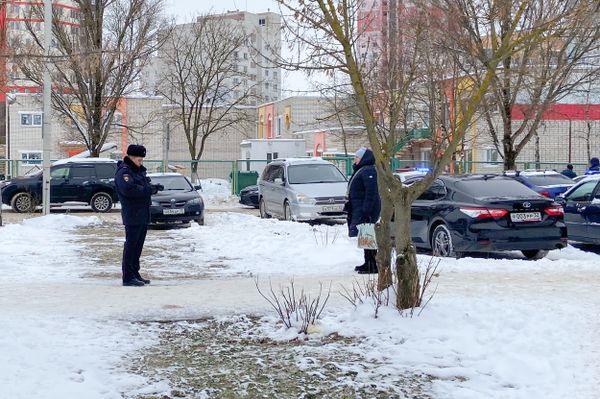 Mash: устроившую стрельбу в брянской школе девочку-подростка могли завербовать украинские кураторы
