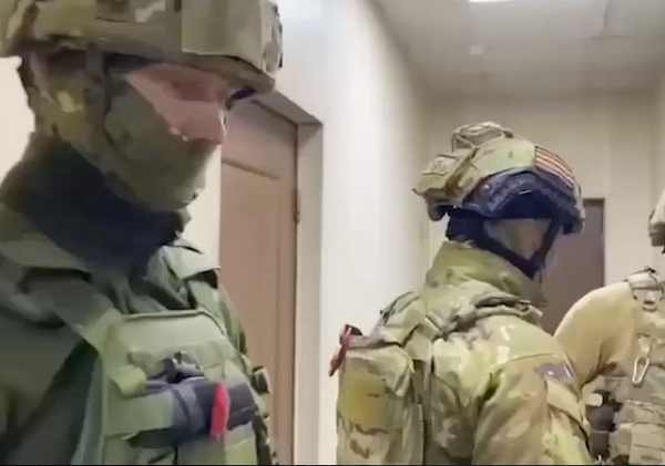 Главного инженера "Красноярской теплосети" и его зама подозревают в подкупе на 9 миллионов