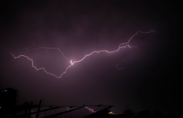 https://static.mash.ru/unsafe/rs:fit:600/czM6Ly9tYXNoL2ltYWdlLzIwMjUtMDUtMjAvOTQyNzU2MWQtZGU4OS00MzY2LTliMWQtZDY3MWUwMDQ2YWFmLmpwZWc