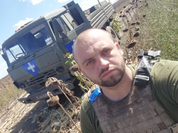 Голые фото подруги украинского военного помогли хакерам из России вычислить координаты бригады ВСУ