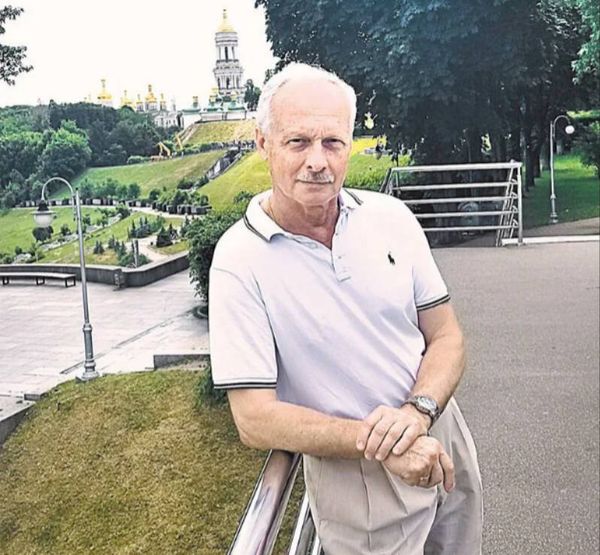 Переехавший во Флориду исполнитель роли Мальчиша-Кибальчиша делает броню для армии США
