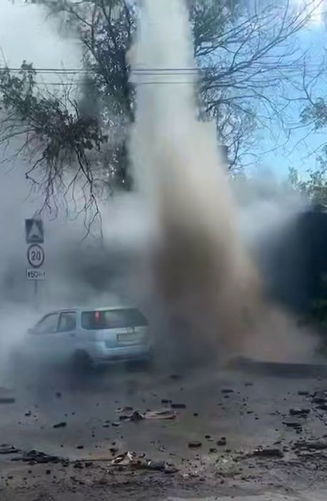 В Химках мужчину ошпарило кипятком во время прорыва теплотрассы