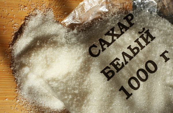 Цены на сахар к Новому году могут взлететь на 20%