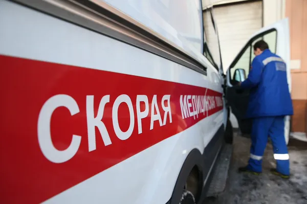 Группа школьников массово отравилась по пути в санаторий в Кисловодске