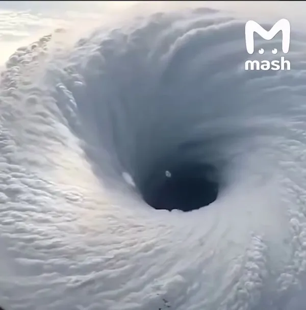 Больше 100 россиян оказались в эпицентре урагана "Мелисса" на Ямайке